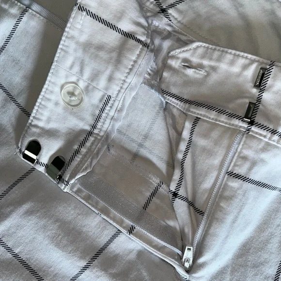 New York & Company Women White Grid Chinos - Picture 5 of 6